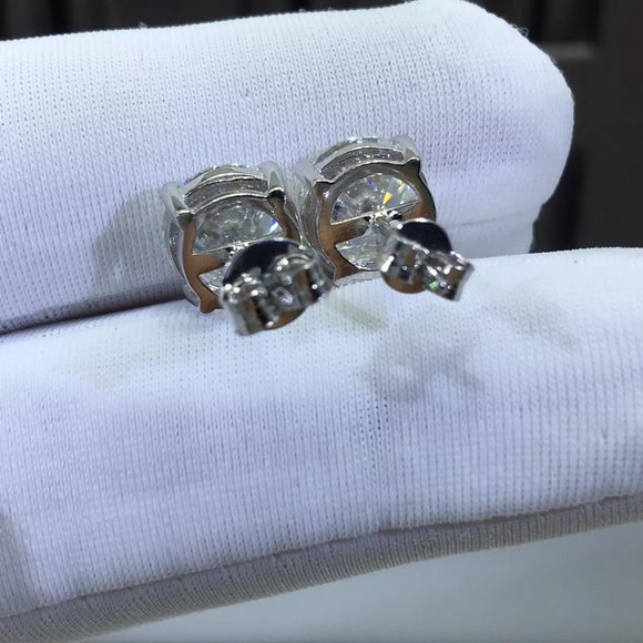 3 Carat Moissanite Stud Earrings- Ideal Gift For Her - Picture 4 of 5